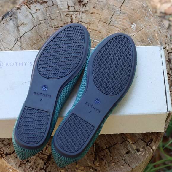 Retired Rothy's Spruce Python Flats Woman's 7 NIB - Picture 4 of 6